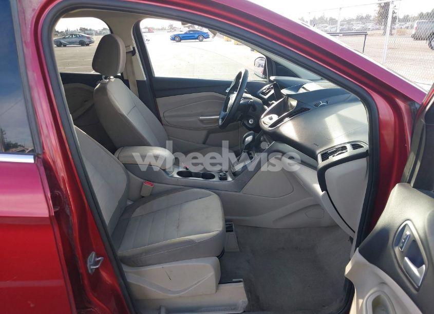 Photo 5 of 2014 Ford Escape SE (VIN 1FMCU0GXXEUA43132)