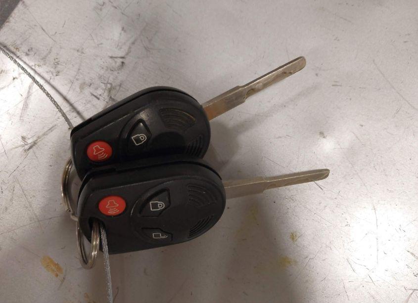 Photo 11 of 2014 Ford Escape SE (VIN 1FMCU0GXXEUA83470)