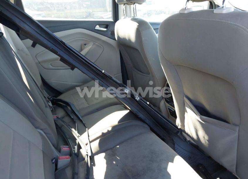 Photo 8 of 2014 Ford Escape SE (VIN 1FMCU0GXXEUB37821)