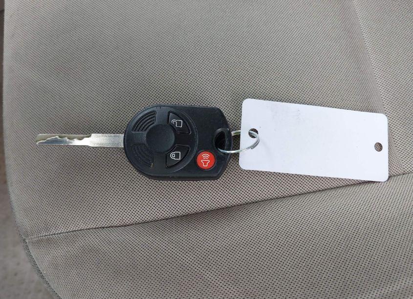 Photo 11 of 2014 Ford Escape SE (VIN 1FMCU0GXXEUB53906)