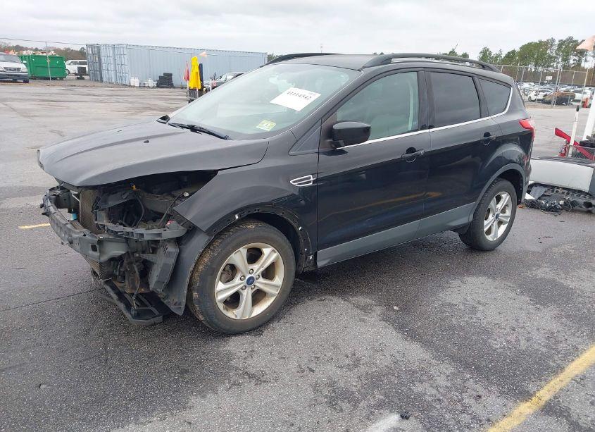 Photo 2 of 2014 Ford Escape SE (VIN 1FMCU0GXXEUB53906)