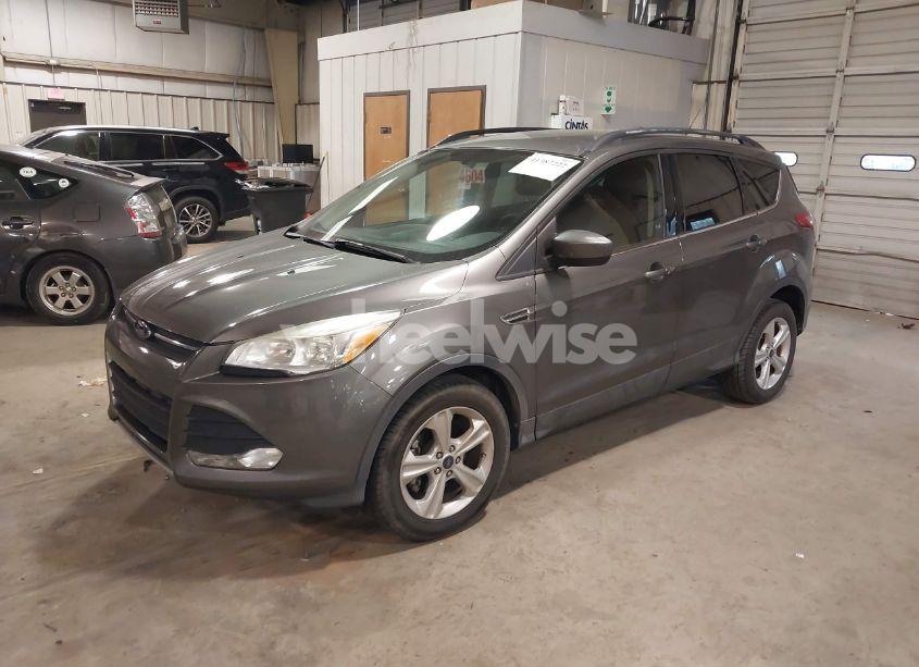 Photo 2 of 2014 Ford Escape SE (VIN 1FMCU0GXXEUB75999)