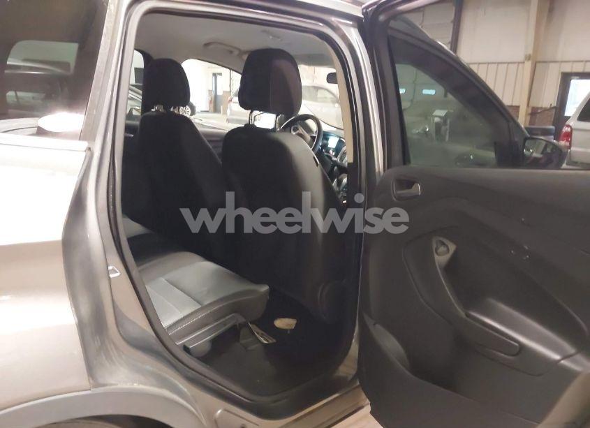 Photo 8 of 2014 Ford Escape SE (VIN 1FMCU0GXXEUB75999)