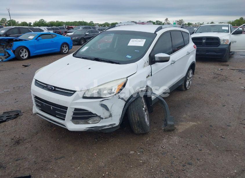 Photo 2 of 2014 Ford Escape SE (VIN 1FMCU0GXXEUC36770)