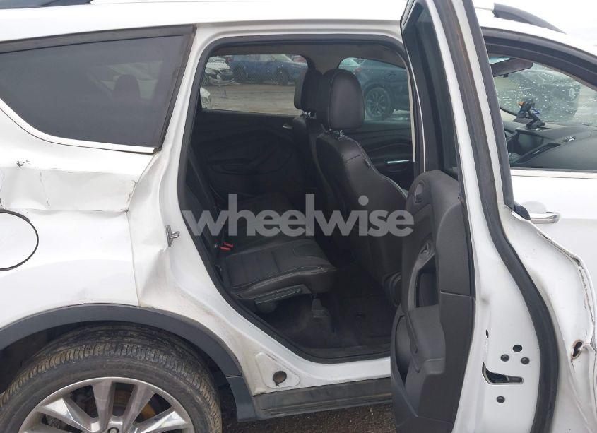 Photo 8 of 2014 Ford Escape SE (VIN 1FMCU0GXXEUC36770)