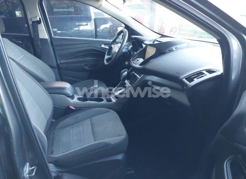 Photo 5 of 2014 Ford Escape SE (VIN 1FMCU0GXXEUC64780)