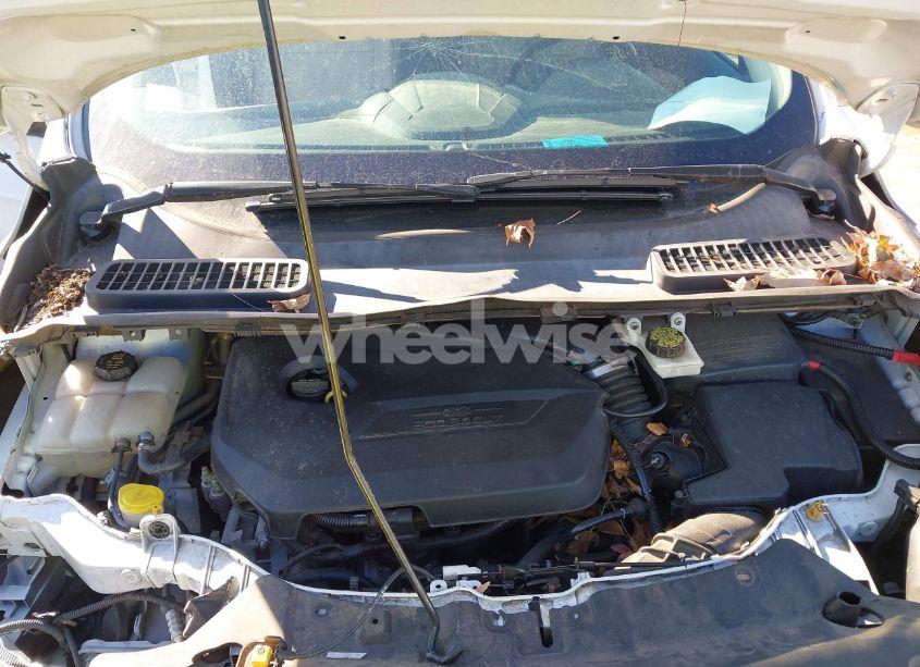 Photo 10 of 2014 Ford Escape SE (VIN 1FMCU0GXXEUD33113)