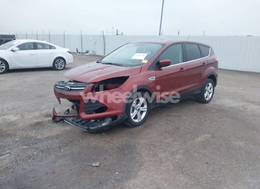 Photo 2 of 2014 Ford Escape SE (VIN 1FMCU0GXXEUE51422)