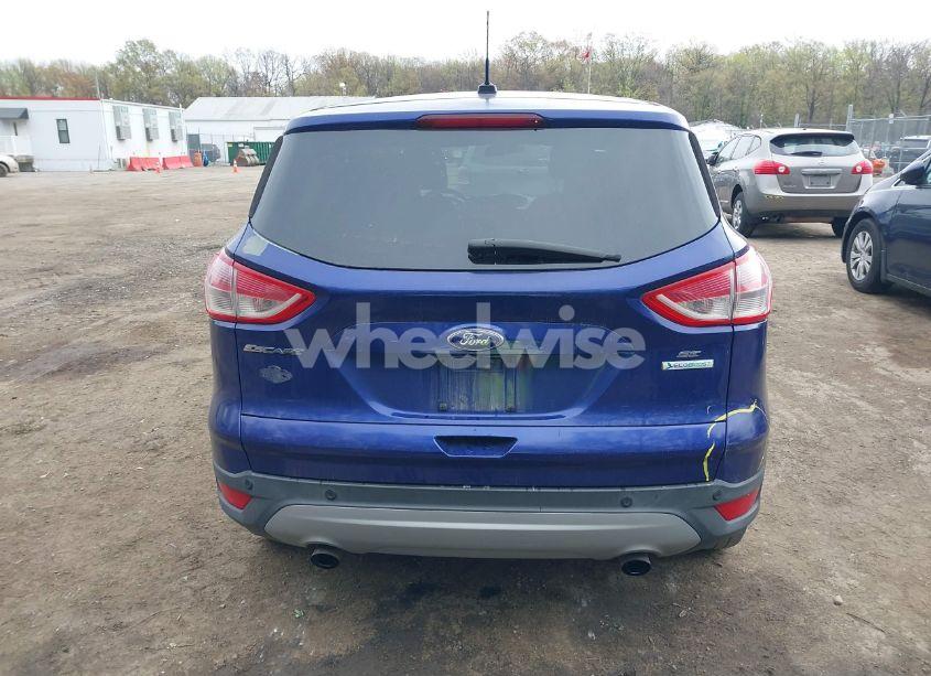 Photo 16 of 2015 Ford Escape SE (VIN 1FMCU0GXXFUA22993)