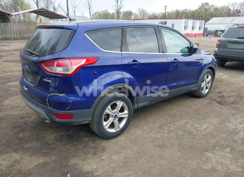 Photo 4 of 2015 Ford Escape SE (VIN 1FMCU0GXXFUA22993)