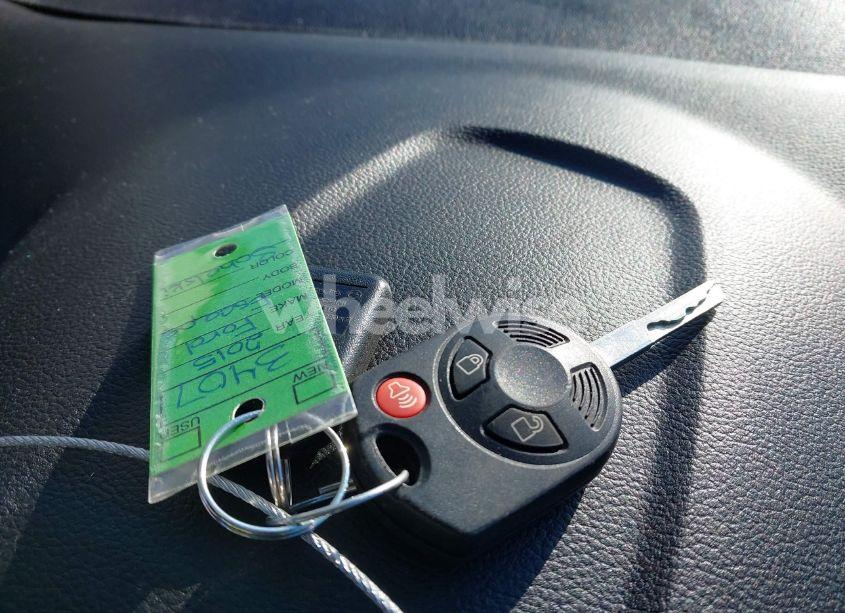 Photo 11 of 2015 Ford Escape SE (VIN 1FMCU0GXXFUA40586)