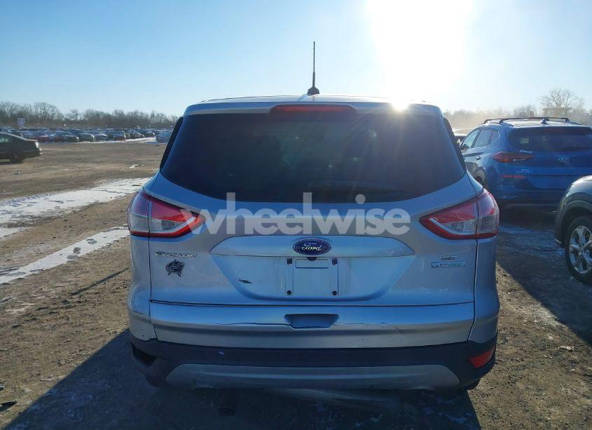 Photo 16 of 2015 Ford Escape SE (VIN 1FMCU0GXXFUA40586)