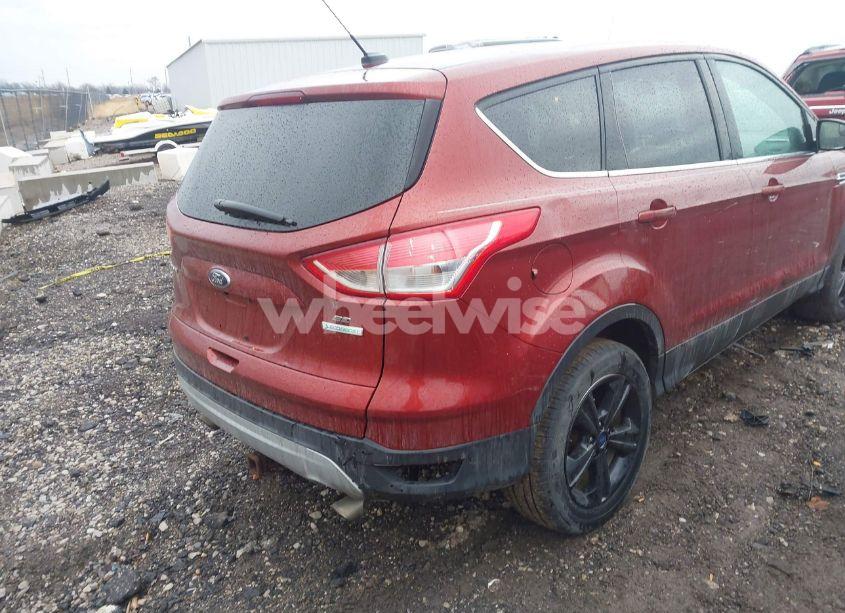 Photo 4 of 2015 Ford Escape SE (VIN 1FMCU0GXXFUA60756)