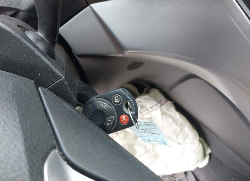 Photo 11 of 2015 Ford Escape SE (VIN 1FMCU0GXXFUA89917)