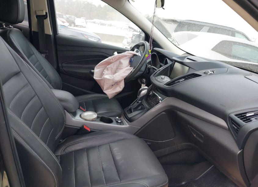 Photo 5 of 2015 Ford Escape SE (VIN 1FMCU0GXXFUA89917)