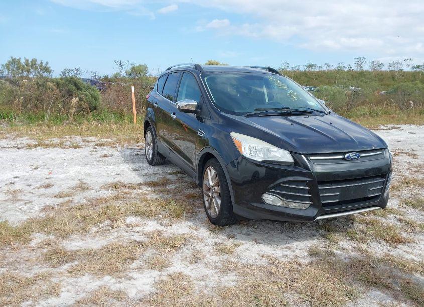 2015 Ford Escape SE (VIN 1FMCU0GXXFUB26304) main photo