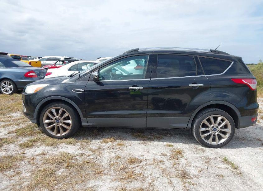 Photo 14 of 2015 Ford Escape SE (VIN 1FMCU0GXXFUB26304)