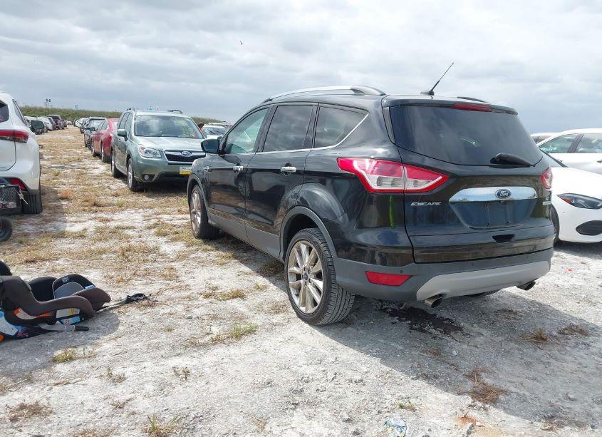 Photo 3 of 2015 Ford Escape SE (VIN 1FMCU0GXXFUB26304)