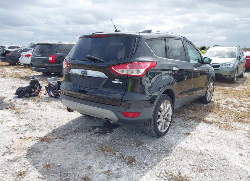 Photo 4 of 2015 Ford Escape SE (VIN 1FMCU0GXXFUB26304)