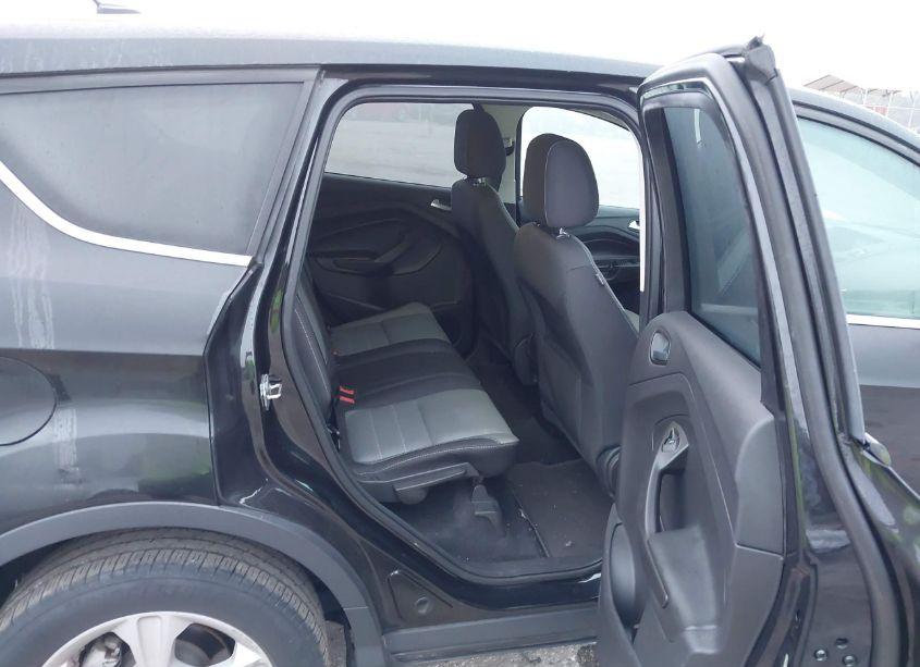 Photo 8 of 2015 Ford Escape SE (VIN 1FMCU0GXXFUB33303)