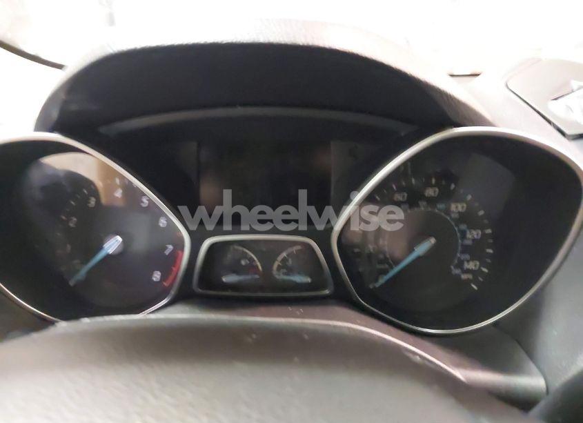 Photo 7 of 2015 Ford Escape SE (VIN 1FMCU0GXXFUB45256)