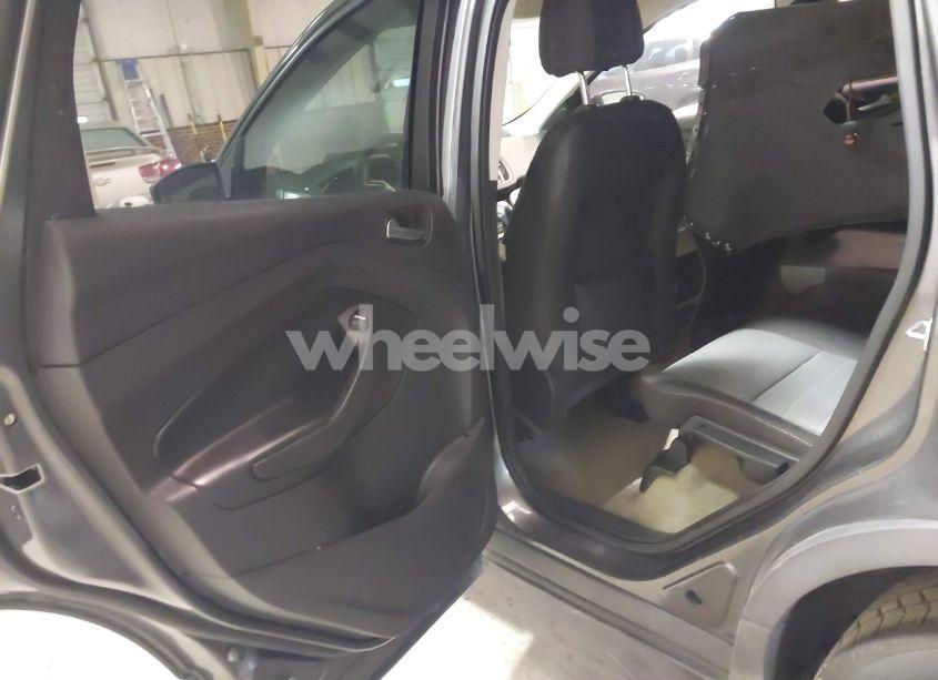 Photo 8 of 2015 Ford Escape SE (VIN 1FMCU0GXXFUB45256)