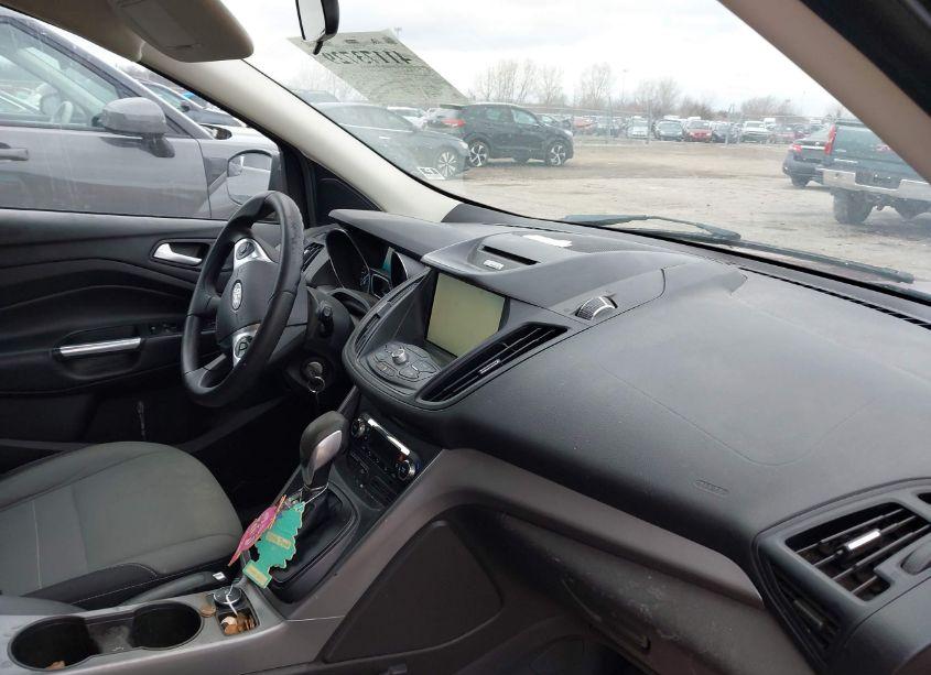 Photo 5 of 2015 Ford Escape SE (VIN 1FMCU0GXXFUB46696)