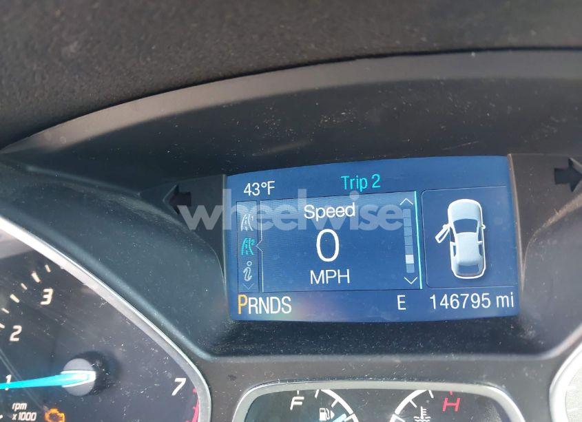 Photo 15 of 2015 Ford Escape SE (VIN 1FMCU0GXXFUB70223)