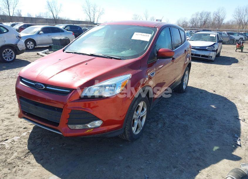 Photo 2 of 2015 Ford Escape SE (VIN 1FMCU0GXXFUB70223)