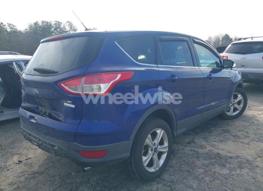 Photo 4 of 2015 Ford Escape SE (VIN 1FMCU0GXXFUC73481)