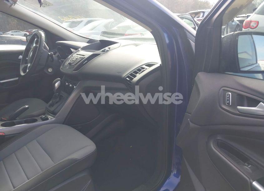 Photo 5 of 2015 Ford Escape SE (VIN 1FMCU0GXXFUC73481)