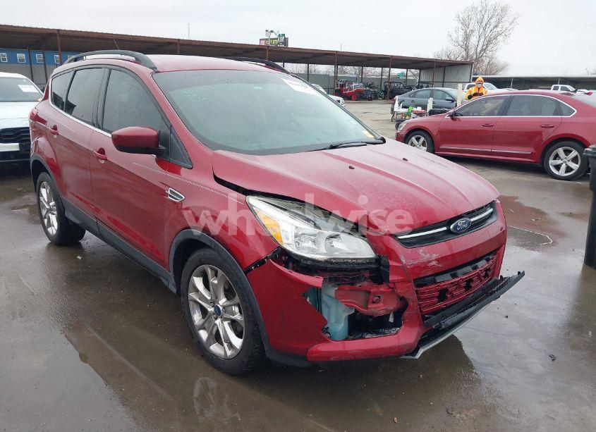 2015 Ford Escape SE (VIN 1FMCU0GXXFUC74470) main photo