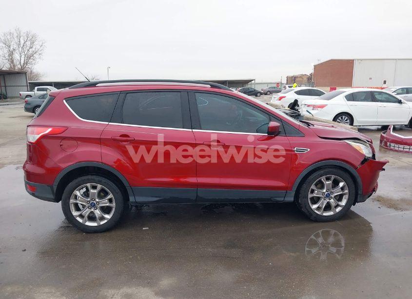Photo 13 of 2015 Ford Escape SE (VIN 1FMCU0GXXFUC74470)