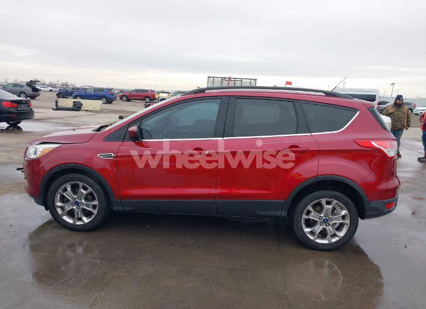 Photo 14 of 2015 Ford Escape SE (VIN 1FMCU0GXXFUC74470)