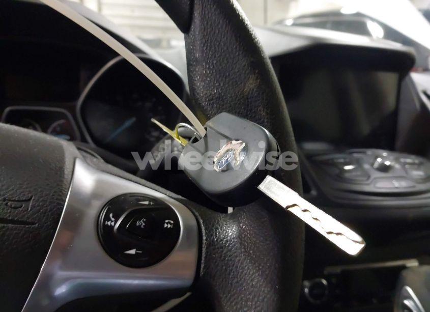 Photo 11 of 2016 Ford Escape SE (VIN 1FMCU0GXXGUA03121)