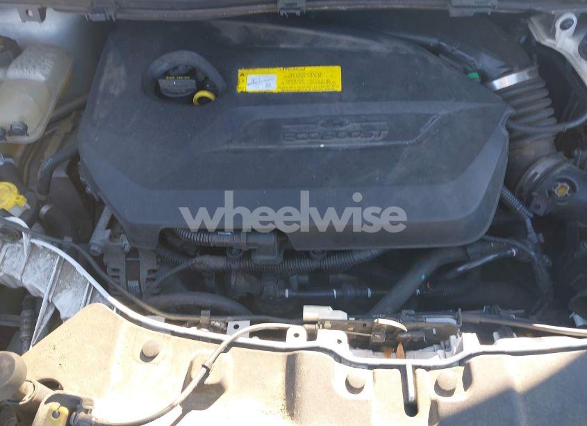 Photo 10 of 2016 Ford Escape SE (VIN 1FMCU0GXXGUA13907)