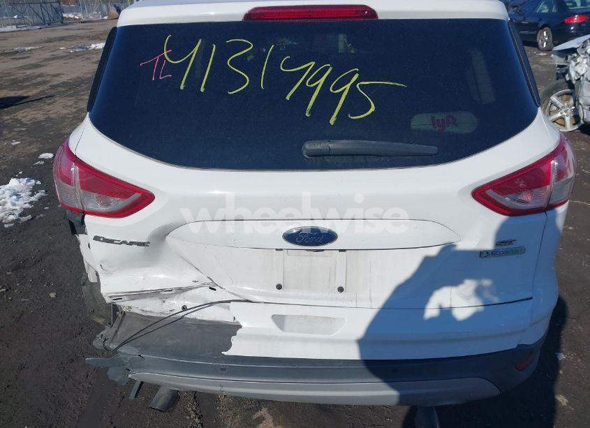 Photo 17 of 2016 Ford Escape SE (VIN 1FMCU0GXXGUA13907)