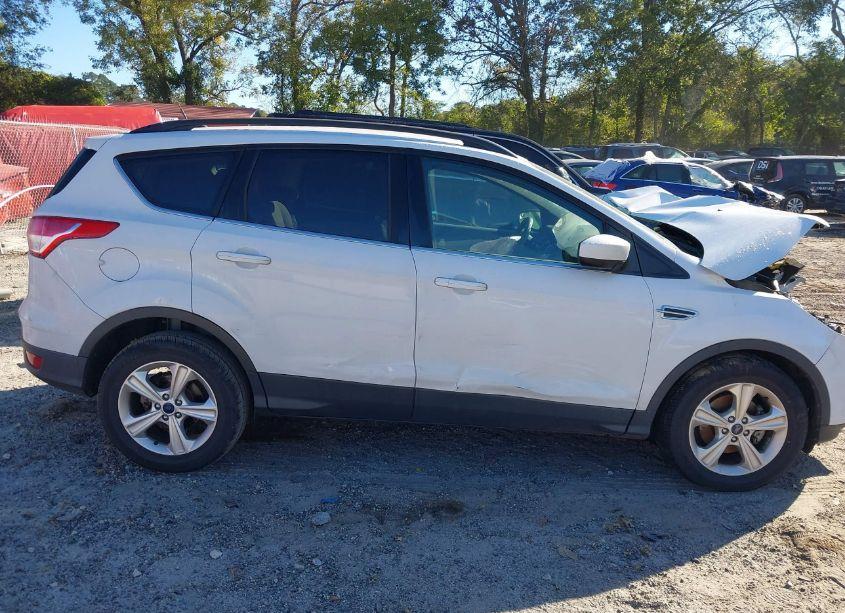 Photo 13 of 2016 Ford Escape SE (VIN 1FMCU0GXXGUA42193)
