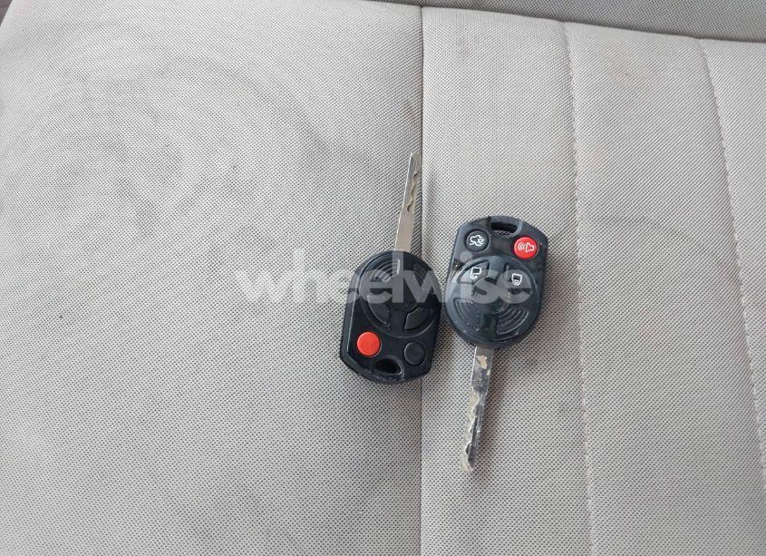 Photo 11 of 2016 Ford Escape SE (VIN 1FMCU0GXXGUA60211)