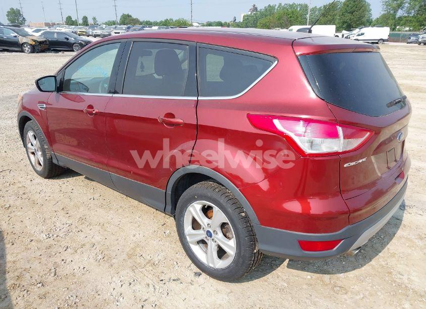 Photo 3 of 2016 Ford Escape SE (VIN 1FMCU0GXXGUA73914)