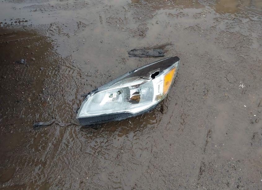 Photo 12 of 2016 Ford Escape SE (VIN 1FMCU0GXXGUB13022)