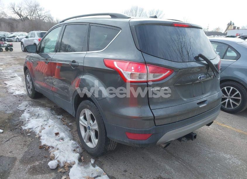 Photo 3 of 2016 Ford Escape SE (VIN 1FMCU0GXXGUB21993)