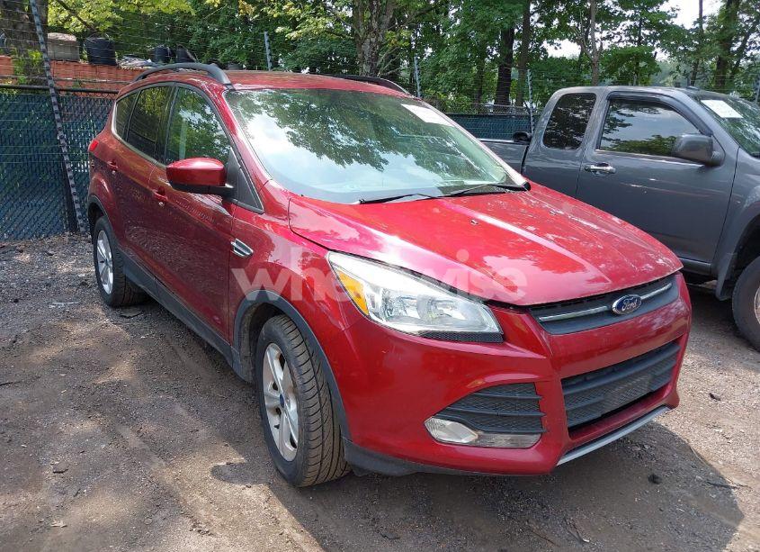 2016 Ford Escape SE (VIN 1FMCU0GXXGUC52308) main photo