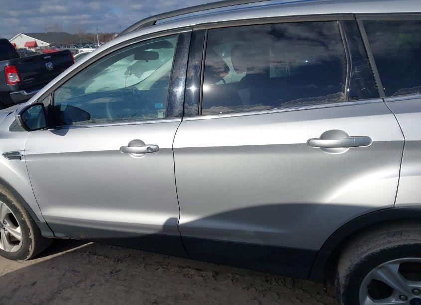 Photo 14 of 2016 Ford Escape SE (VIN 1FMCU0GXXGUC53992)