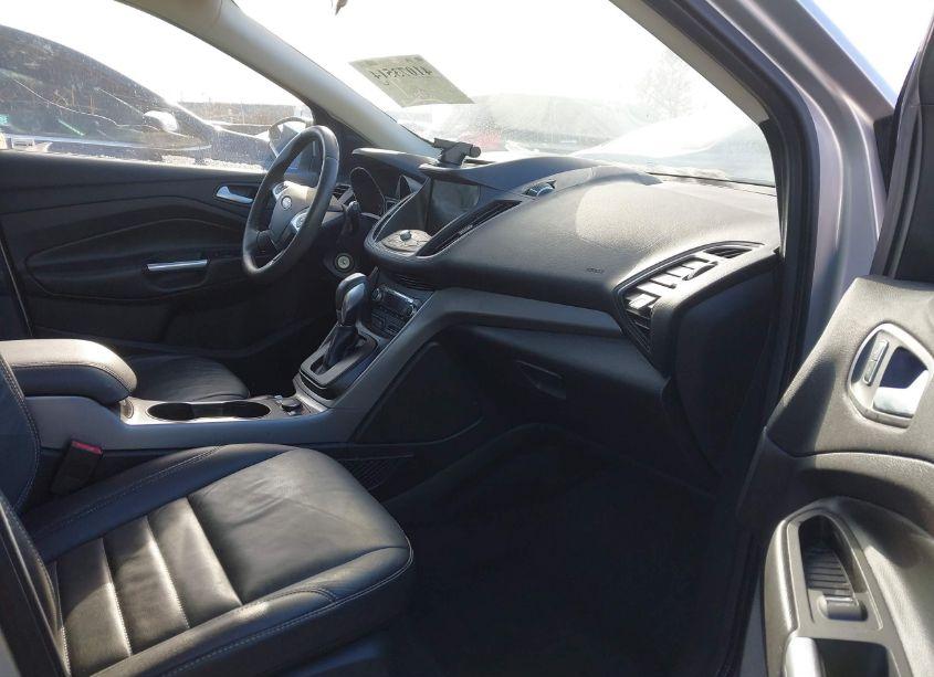 Photo 5 of 2016 Ford Escape SE (VIN 1FMCU0GXXGUC53992)