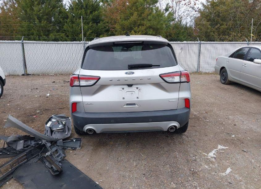 Photo 15 of 2020 Ford Escape SEL (VIN 1FMCU0H60LUB08816)