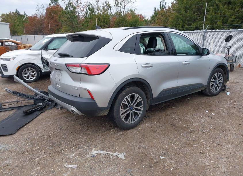 Photo 4 of 2020 Ford Escape SEL (VIN 1FMCU0H60LUB08816)