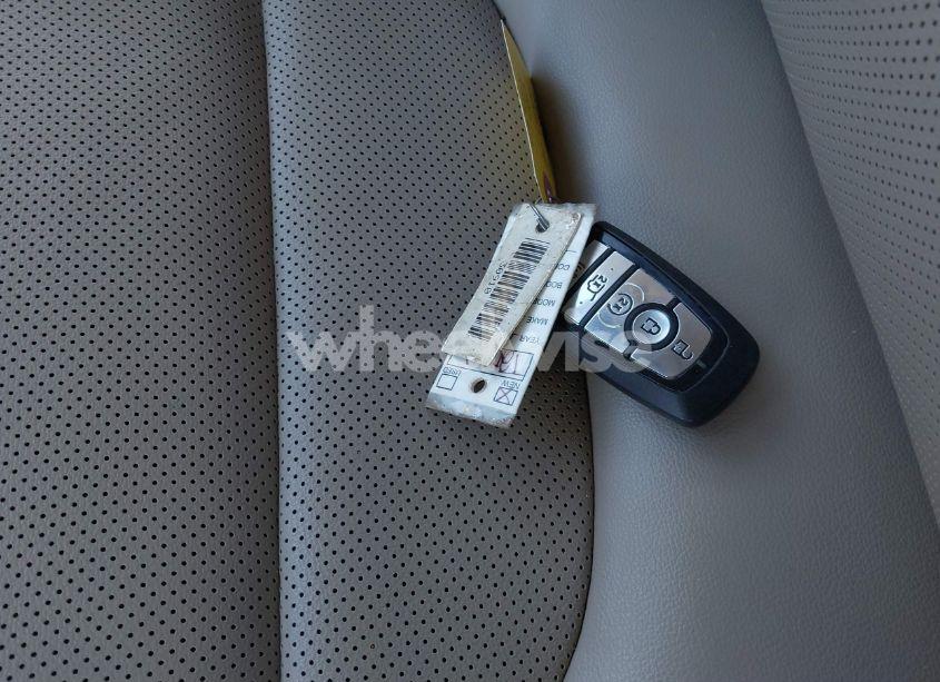 Photo 11 of 2020 Ford Escape SEL (VIN 1FMCU0H60LUC28356)