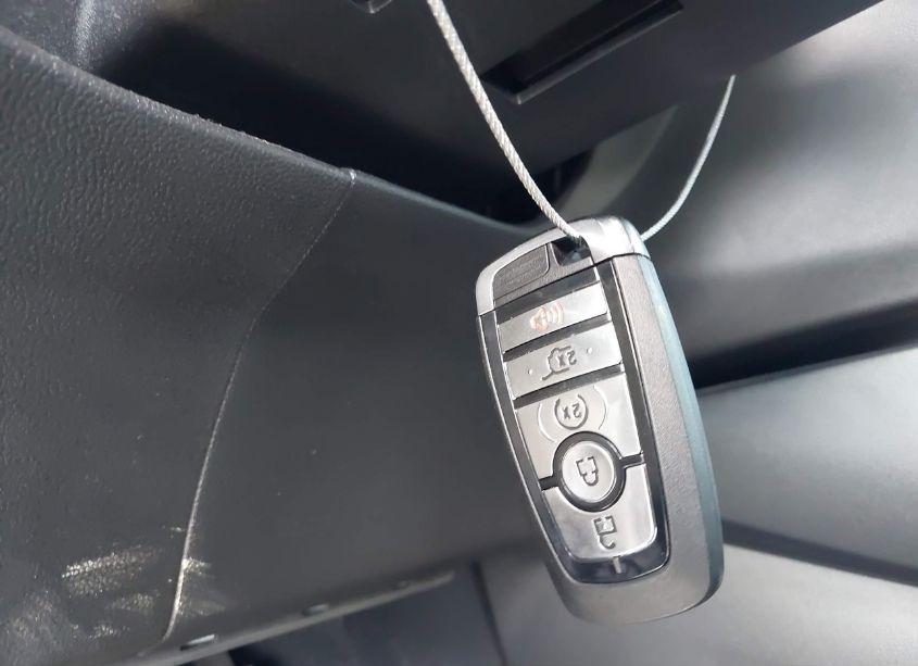 Photo 11 of 2020 Ford Escape SEL (VIN 1FMCU0H60LUC32665)