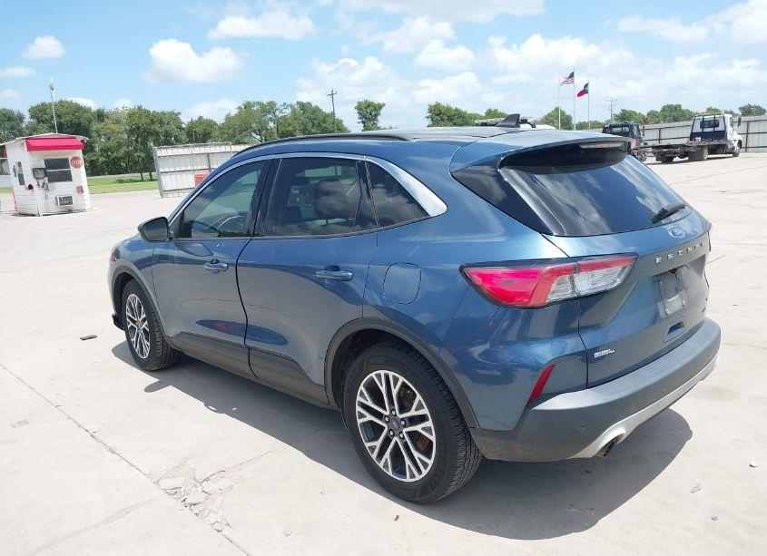 Photo 3 of 2020 Ford Escape SEL (VIN 1FMCU0H60LUC32665)